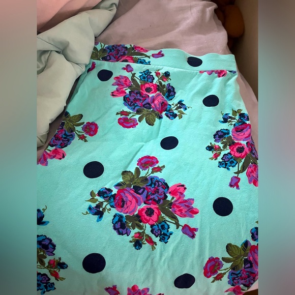 Polka dot teal skirt - Picture 2 of 3